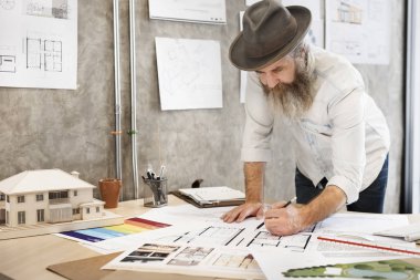 Adam mimar planı ile çalışma