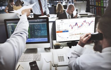 çalışan iş adamları 