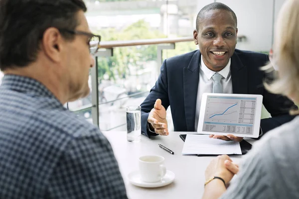 Business people having Discussion at meeting — Stock Photo, Image