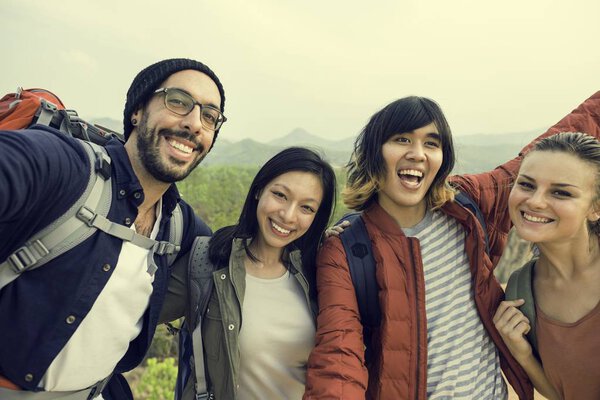 Smiling Friends Travelers 