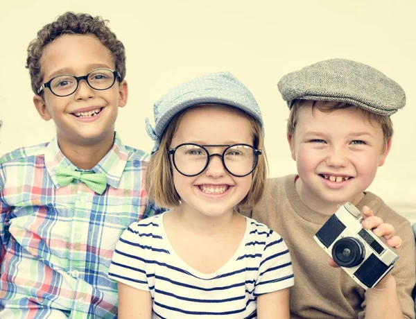 Cute kids play together — Stock Photo, Image