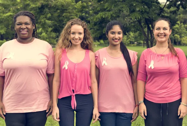 Women support each other — Stock Photo, Image