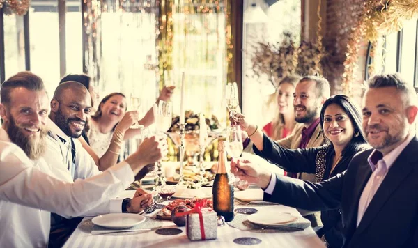 Amigos no conceito de festa — Fotografia de Stock