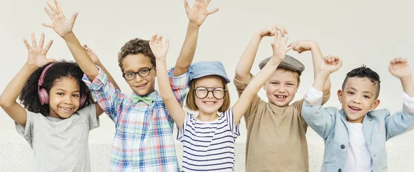 Cute kids play together — Stock Photo, Image