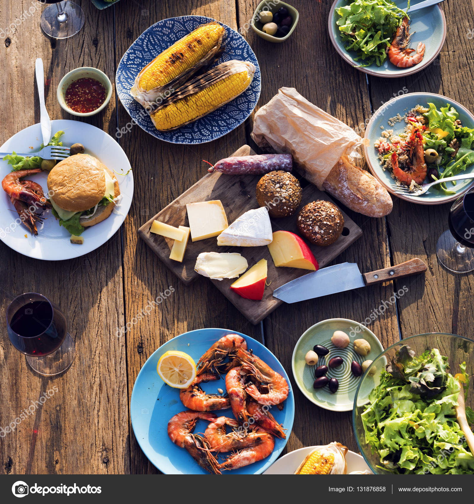 Karides ve mısır salatası Karides ve mısır salatası