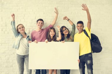 Genç çeşitli öğrenciler