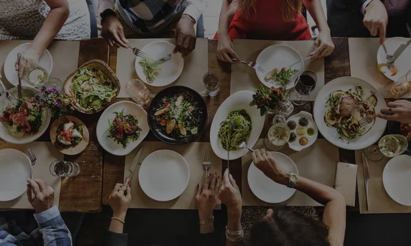 Mensen samen op diner Concept — Stockfoto