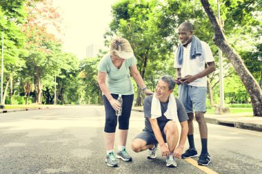 Kıdemli Park'ta jogging arkadaş
