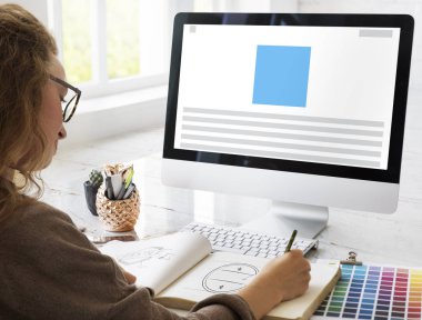 not defterinde çizim Tasarımcısı