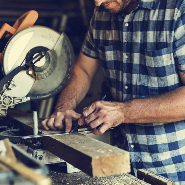 Carpenter Craftman in workshop — Stock Photo, Image