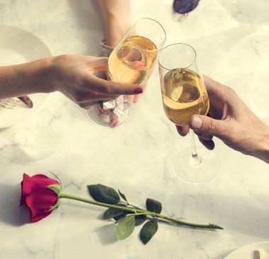 Çift yıldönümü kutlaması