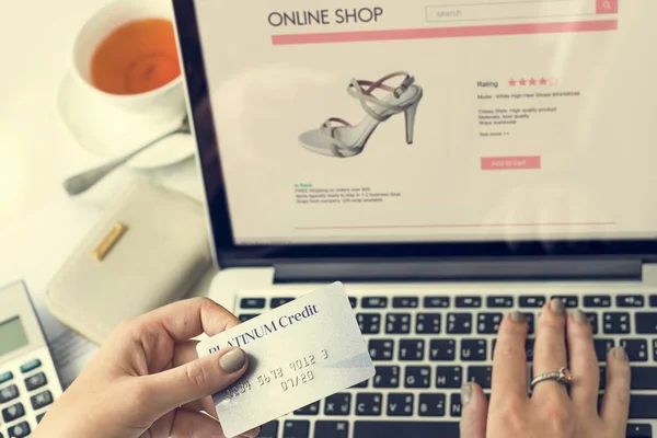 Winkelen Online commerciële Internet Concept — Stockfoto