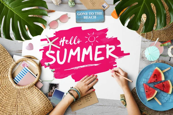 Woman writing summer card — Stock Photo, Image