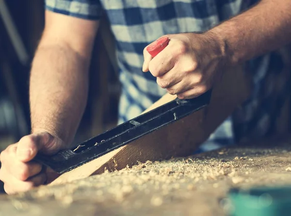 Woodeworker Craftsman in workshop — Stock Photo, Image