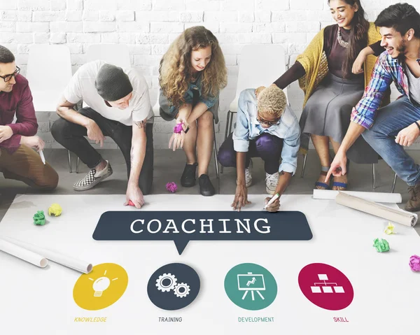 Kattaki insanlar çizim afiş