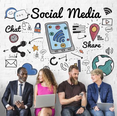 insanlar koltukta oturur