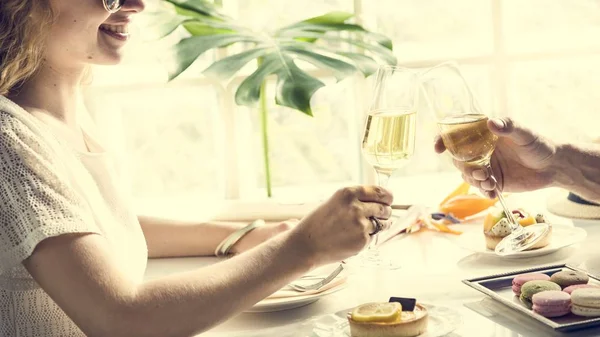 Couple Celebrating Anniversary — Stock Photo, Image