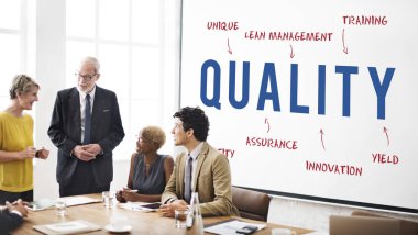 Ofiste çalışan iş ekibi.