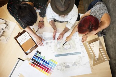 Tasarımcılar planı ile çalışma