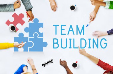 projede çalışan iş adamları