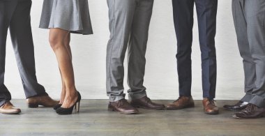 İş ekibi birlikte çalışıyor.