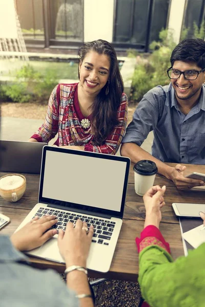 Estudiantes indios felices — Foto de Stock