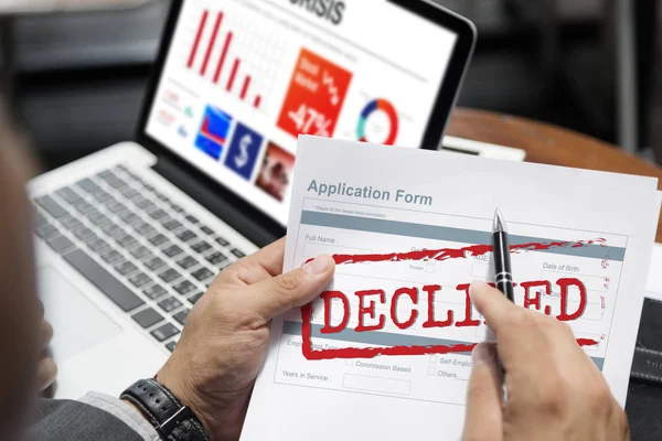 Documento de tenencia del empresario — Foto de Stock