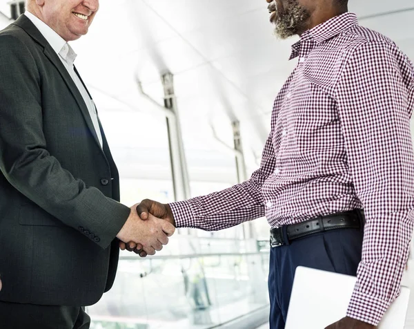 Business People Shaking Hands — Stock Photo, Image