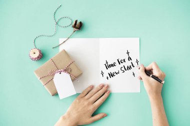 Kutlama kartı yazma