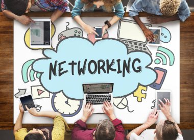 insanlar içinde dijital cihazlar tarama