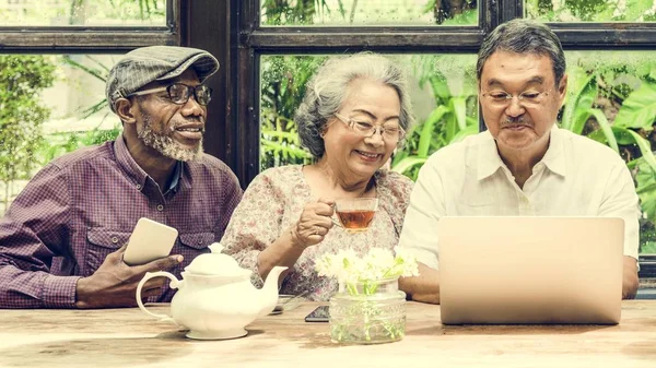 Pensionamento senior Incontra — Foto Stock