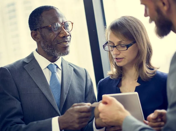 Busines people working in the office — Stock Photo, Image