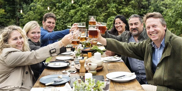 Ομάδα ανθρώπων Cheers — Φωτογραφία Αρχείου