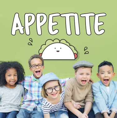 Neşeli çocuk sahibi eğlenceli