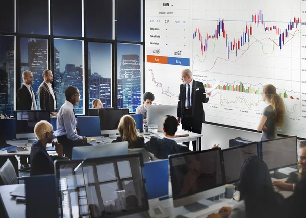 çalışan iş adamları 