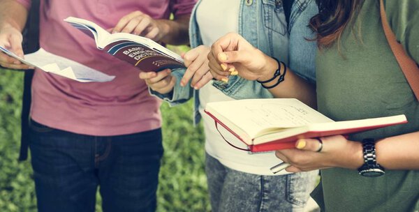 Students reading books