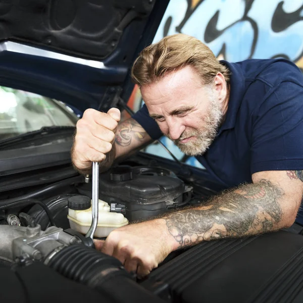 Handsome car Mechanic in Garage — Stock Photo, Image