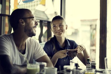 insanlar kahve içme