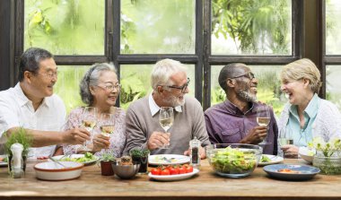 Emekli kıdemli buluşmak