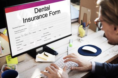 bilgisayarla çalışma iş adamı