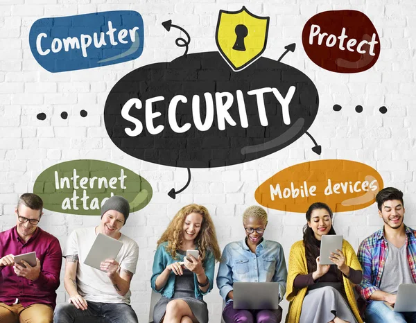 İnsanlar dijital araçları tarama  