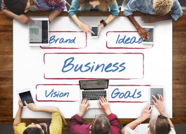 insanlar içinde dijital cihazlar tarama