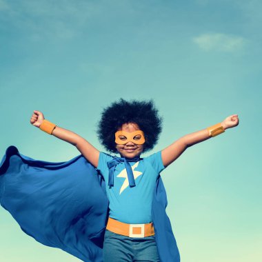 Küçük çocuk süper kahraman 