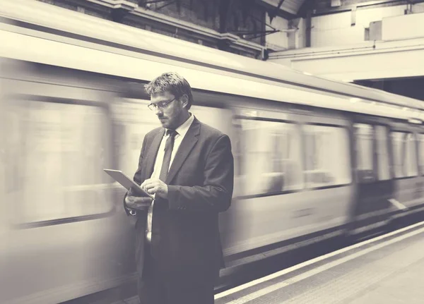 Businessman Using Digital Tablet — Stock Photo, Image