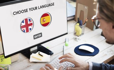 bilgisayarla çalışma iş adamı