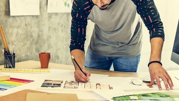 Architect working on the project — Stock Photo, Image