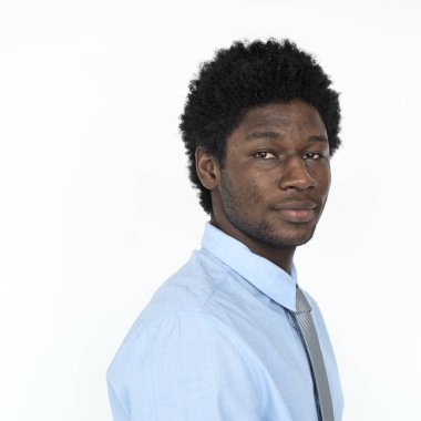 Tişörtlü Afrika adam