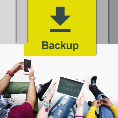 Farklı devisces kullanan öğrenciler