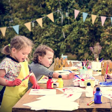 Resim öğrenme evlat 