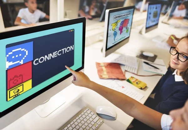 Pupils in computer classroom — Stock Photo, Image